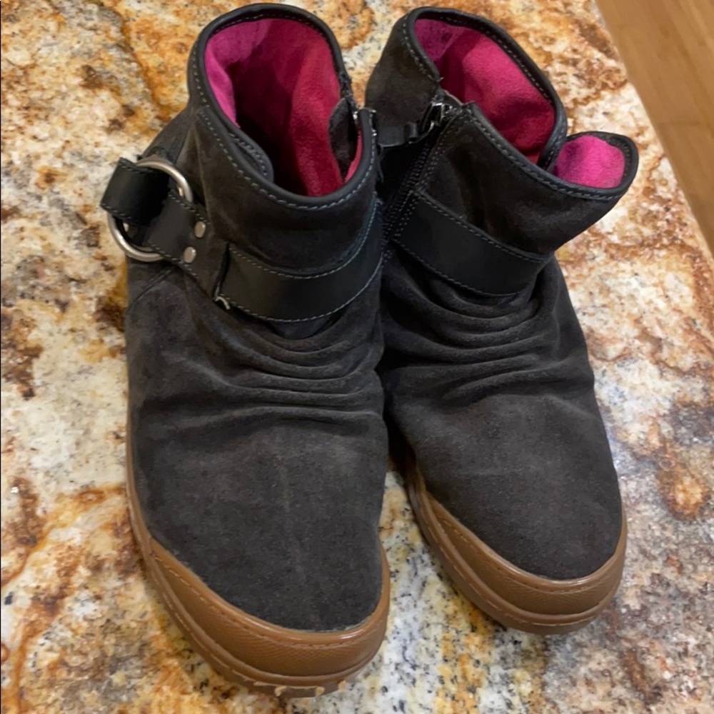 Grey ankle booties